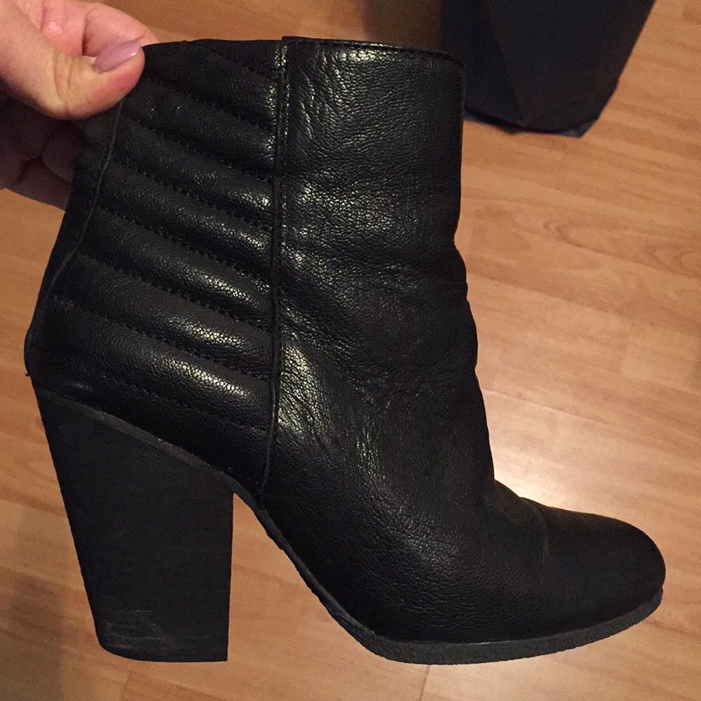 Vince Camuto Booties